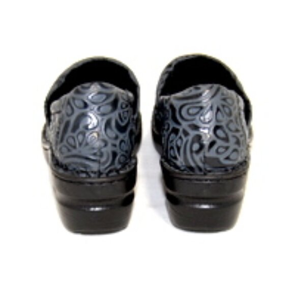 Born B.O.C. Women’s Peggy Embossed Blue Slip On Clogs - Size: 11 - Picture 4 of 8